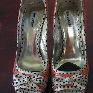 Very cute high heels